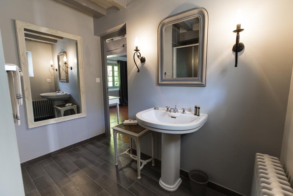 Le Clos Marigny Hotel La Cour-Marigny Room photo